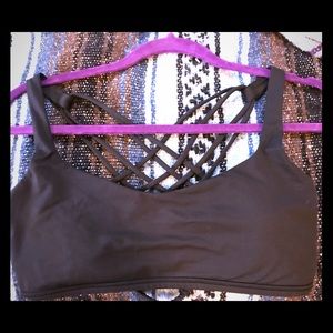 Lululemon Free to be wild bra sz12